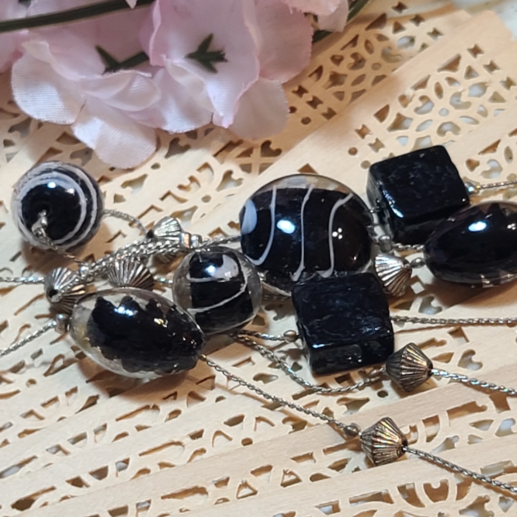 Vintage Glass Beads Necklace For Sale